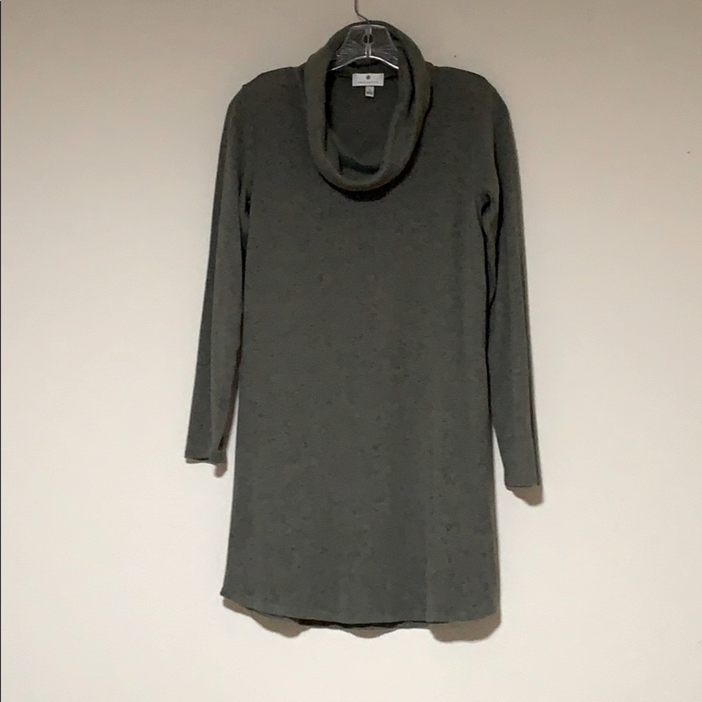 Socialite Green sweater dress long sleeves